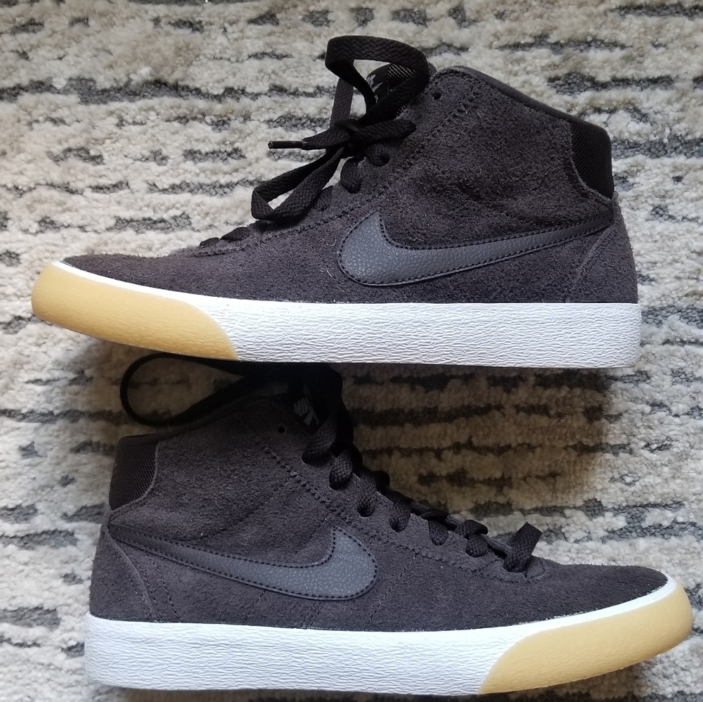 Nike SB Blazer Bruin Hi Size 7.5M/9W